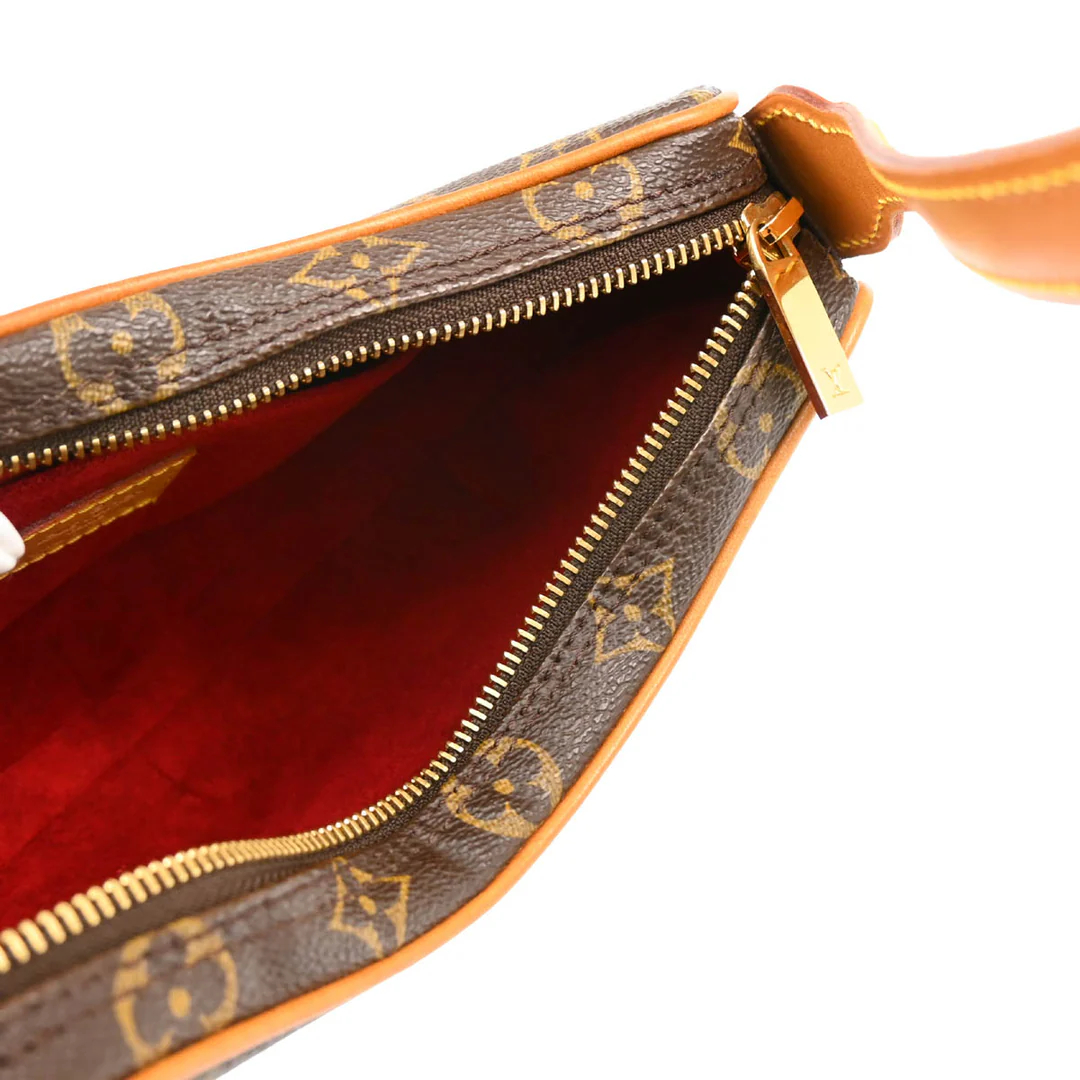 Louis Vuitton 2003 Monogram Croissant PM Handbag M51510 – Image 5