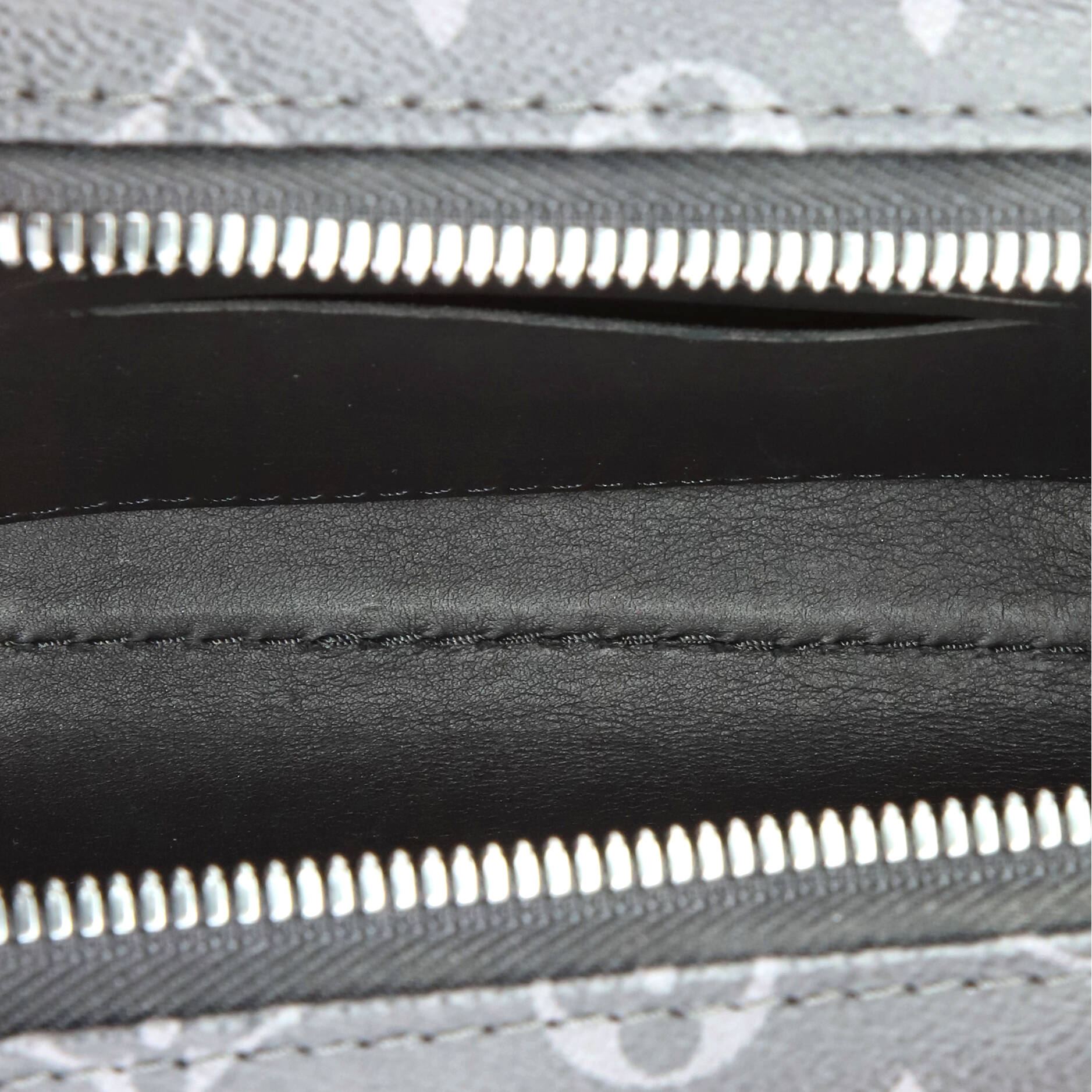 Horizon Clutch Monogram Eclipse Canvas – Image 5