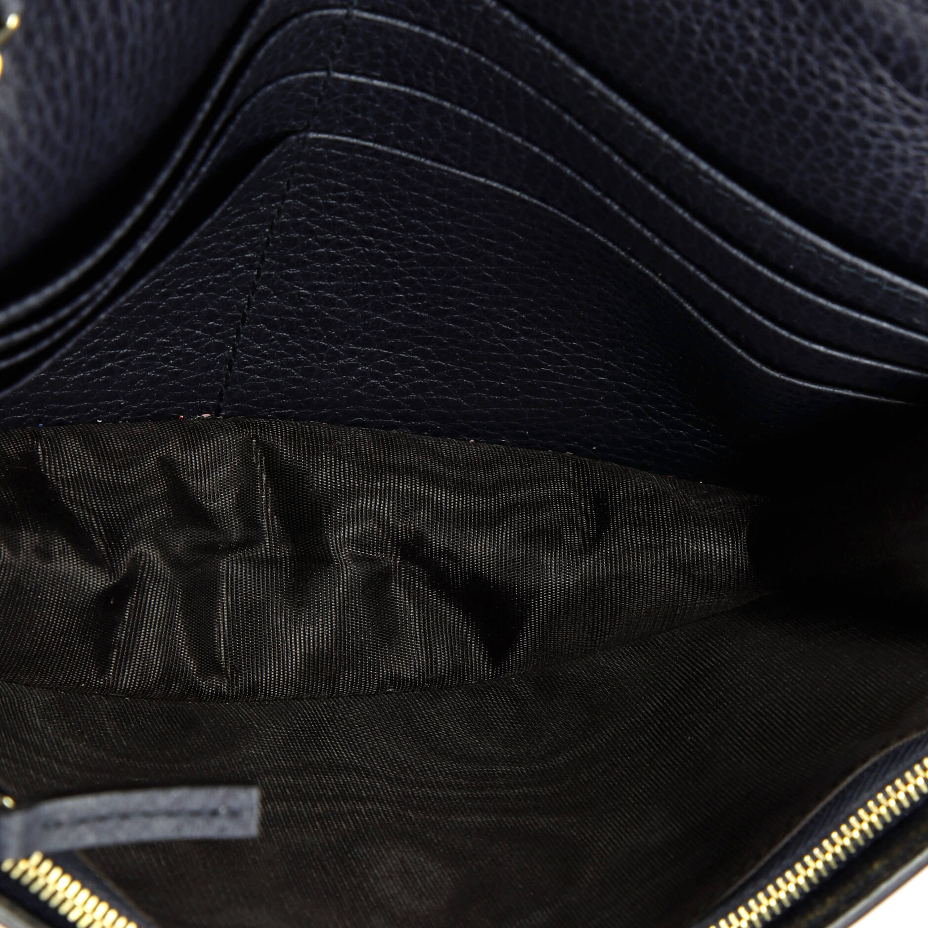 Soho Wallet on Chain Leather – Image 5