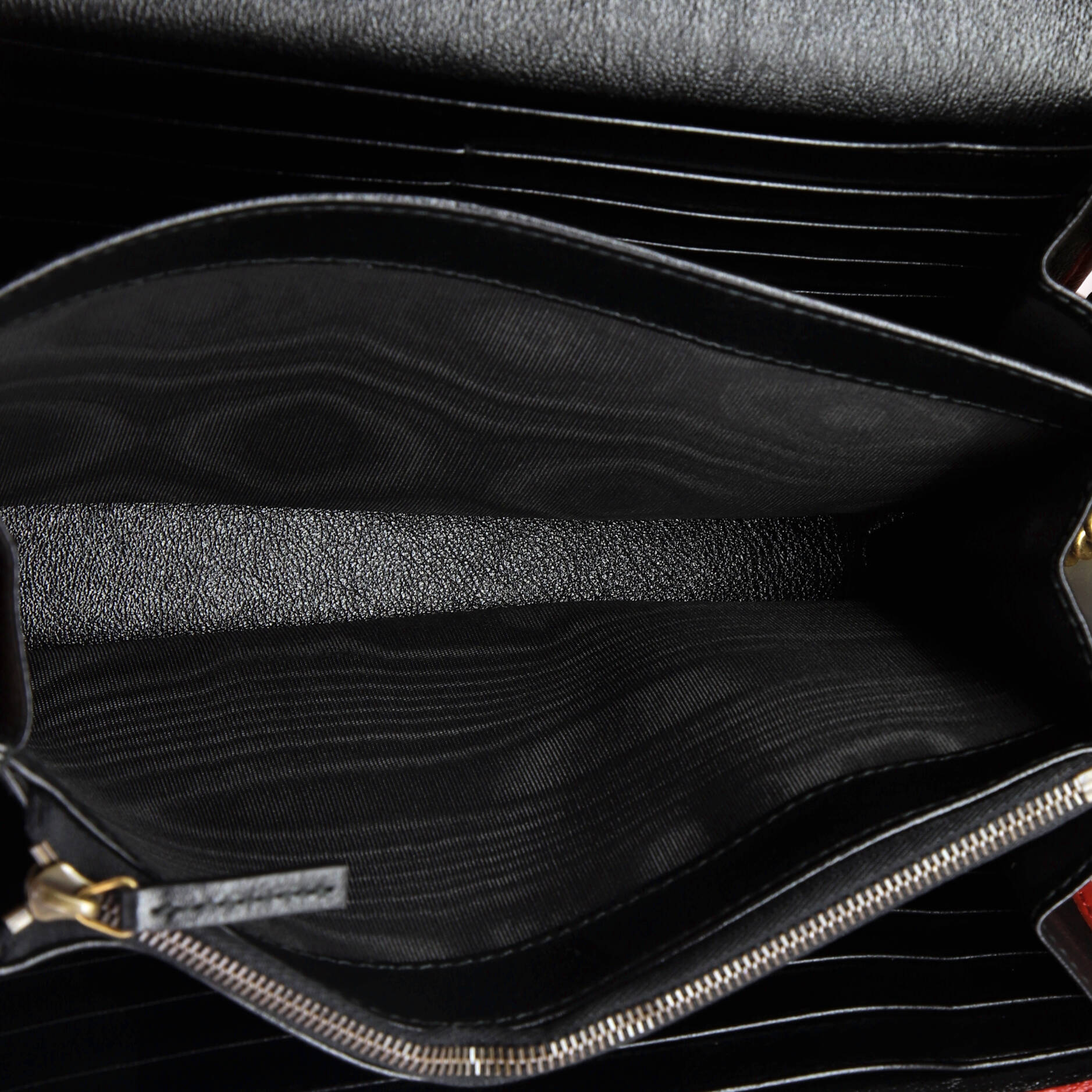 GG Marmont Chain Wallet Diagonal Quilted Leather Mini – Image 5