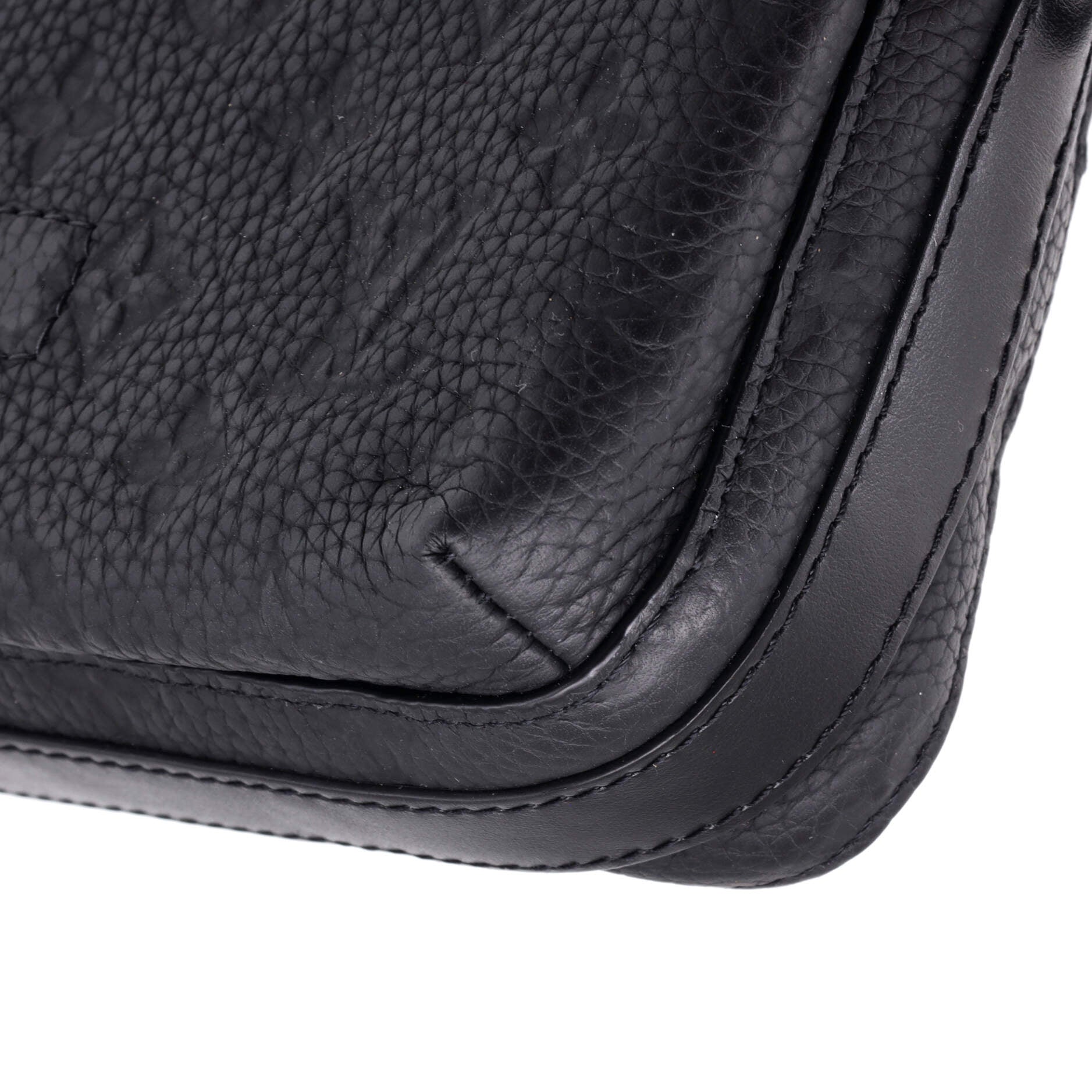 Steamer Messenger Bag Monogram Taurillon Leather – Image 7