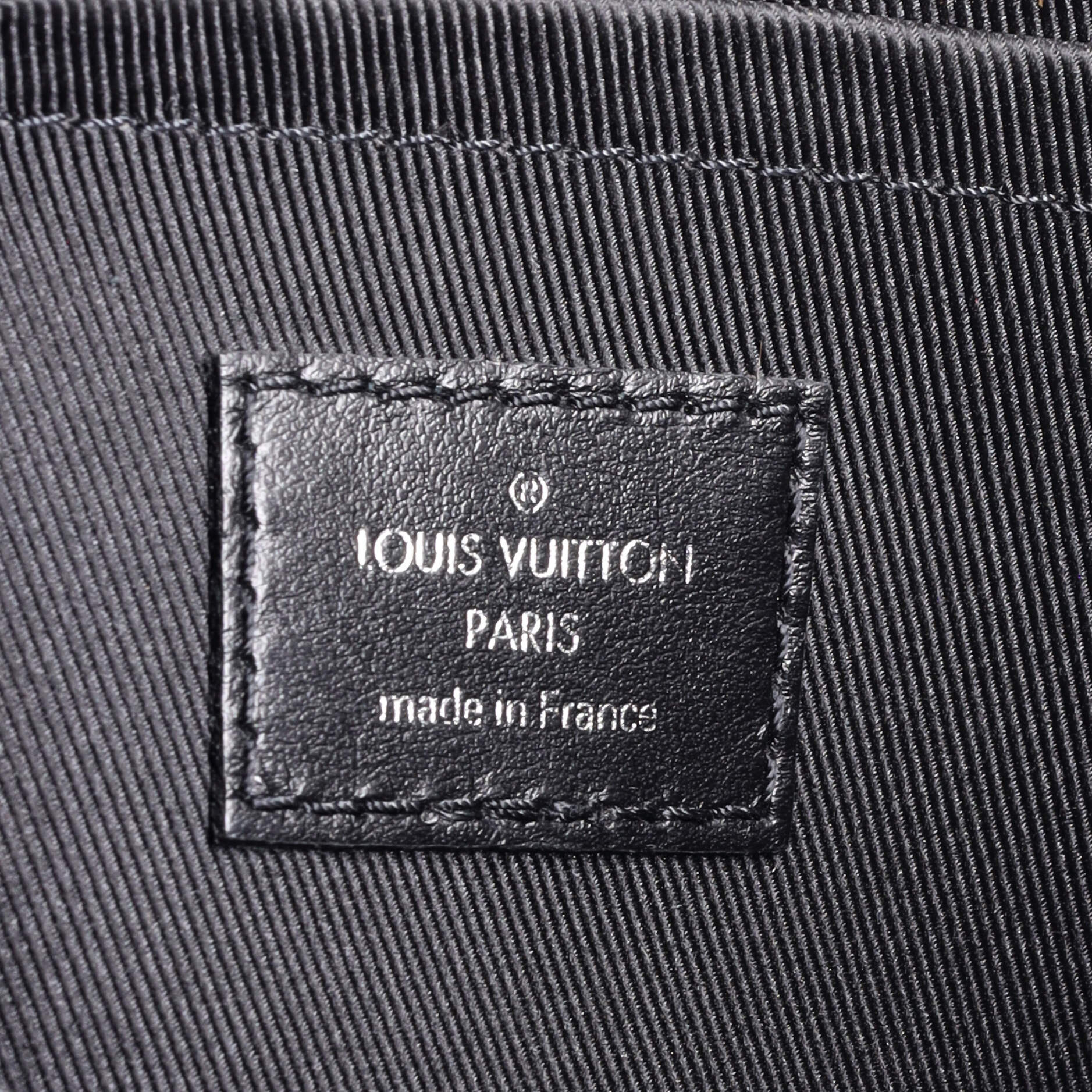 Steamer Messenger Bag Monogram Taurillon Leather – Image 8