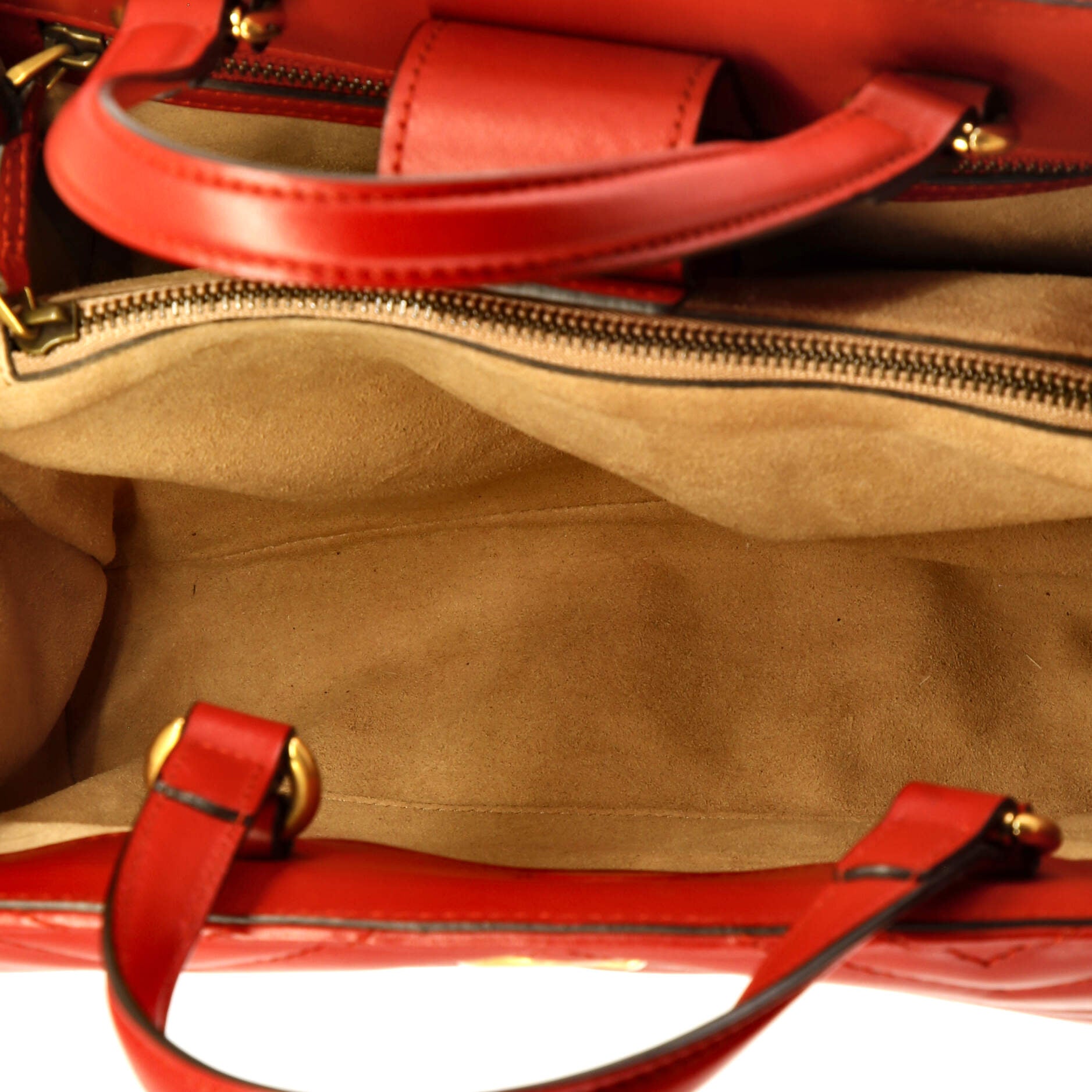 GG Marmont Tote Matelasse Leather Small – Image 5