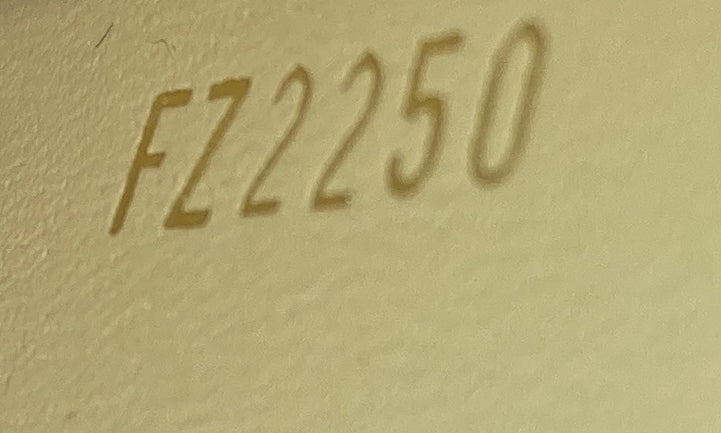 Vertical Trunk Pochette Reverse Monogram Canvas – Image 7