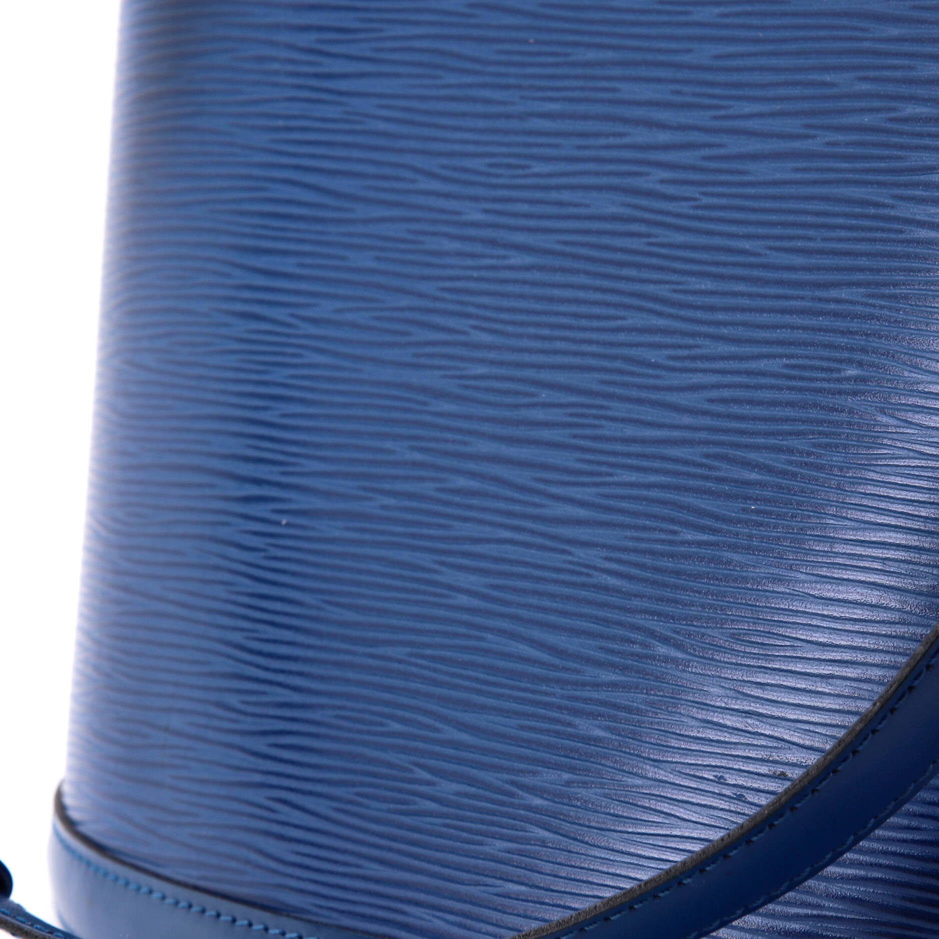 Cluny Shoulder Bag Epi Leather – Image 8