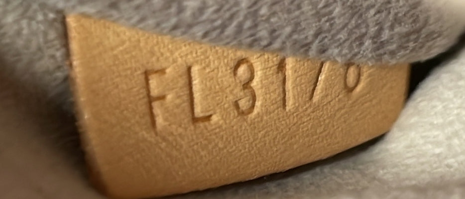 Twist Handbag Epi Leather PM – Image 9