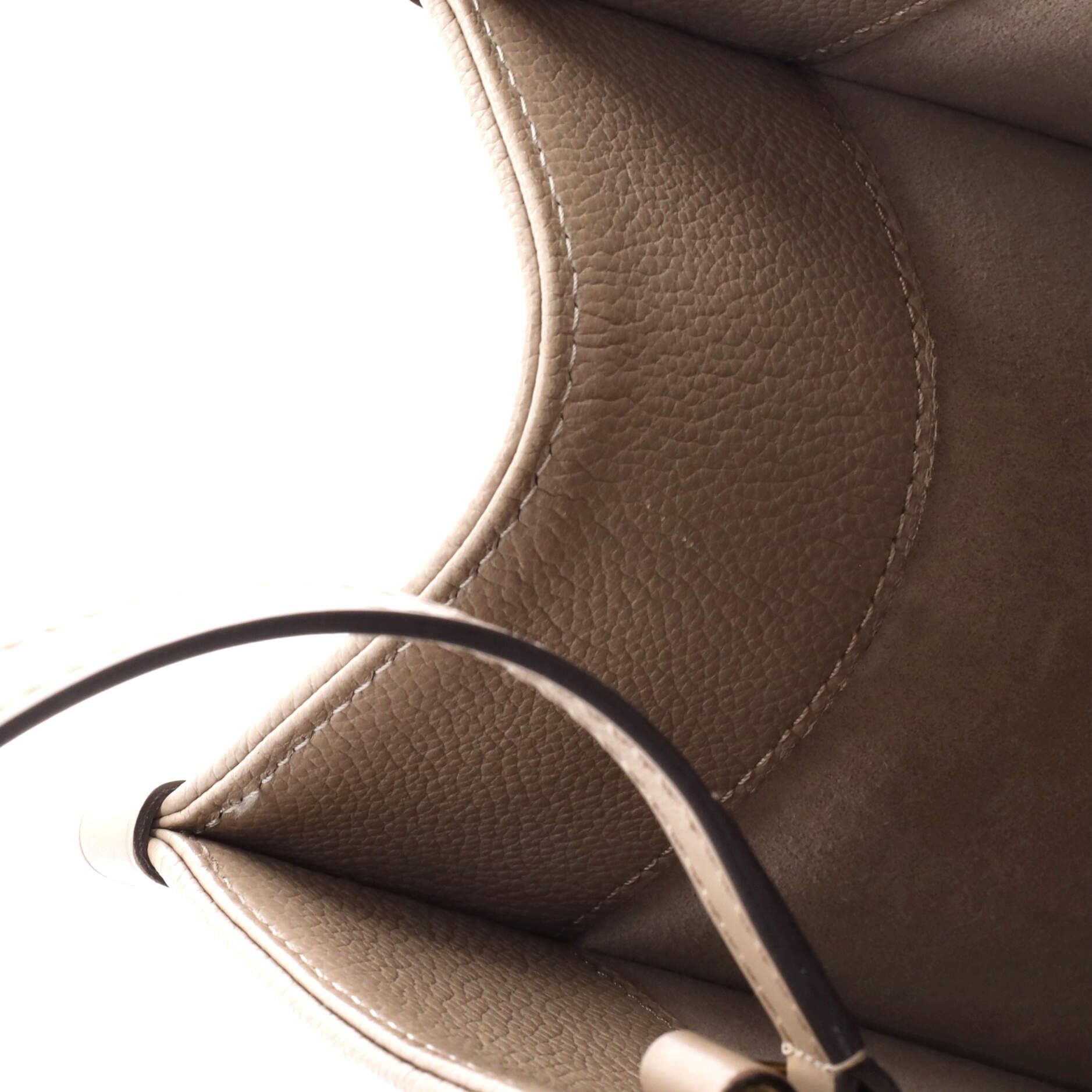 OnTheGo Tote Monogram Empreinte Giant MM – Image 8