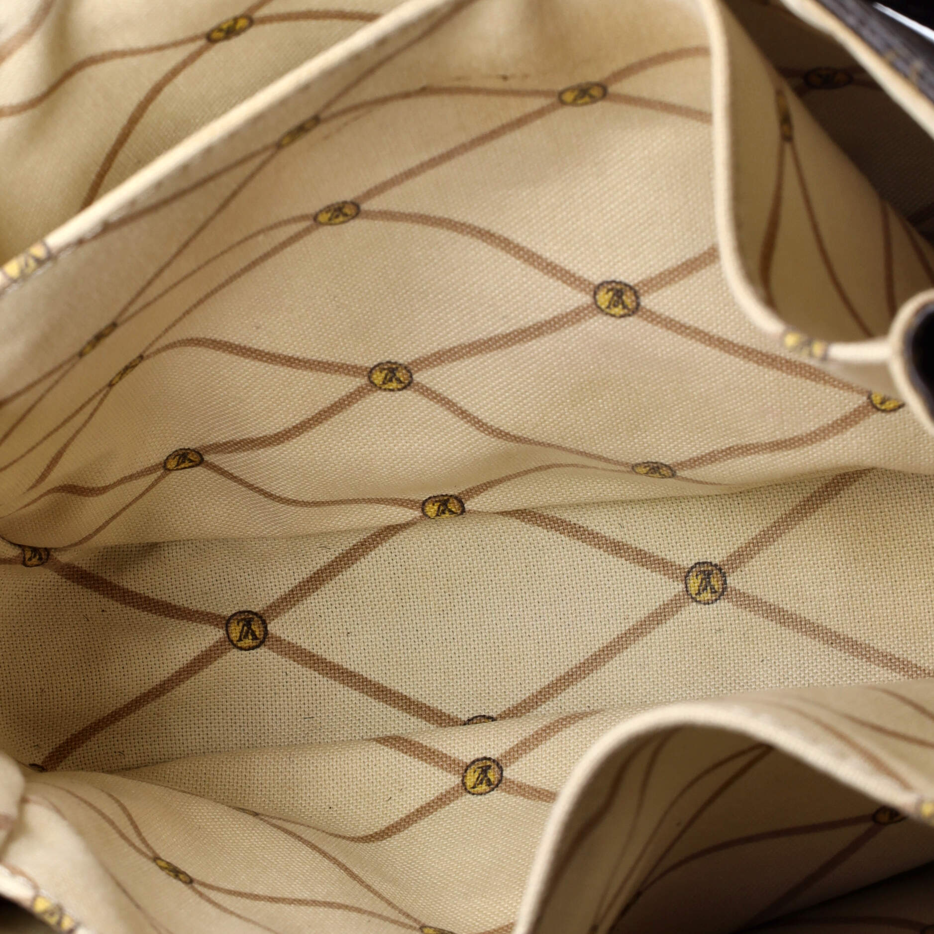 Pochette Metis Limited Edition Summer Trunks Monogram Canvas – Image 5